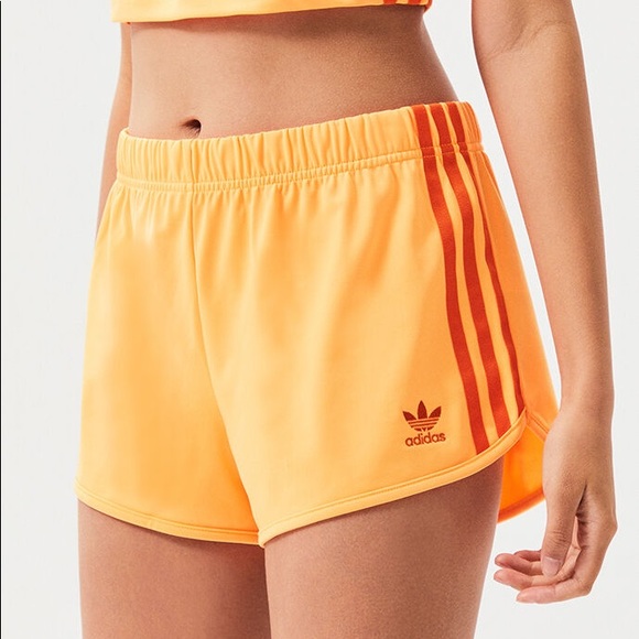 orange shorts adidas